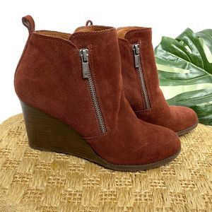 Lucky Brand sable Yesterr wedged ankle bootie